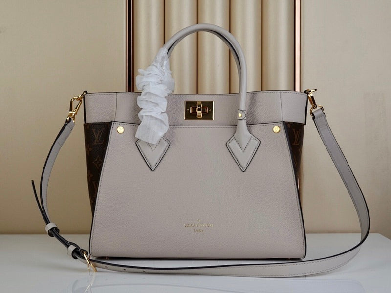 Dragons Bags ln Luxury Bag --66678