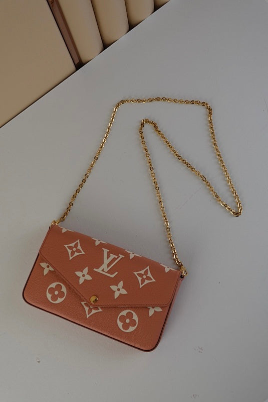 Dragons Bags ln Luxury Bag --58756