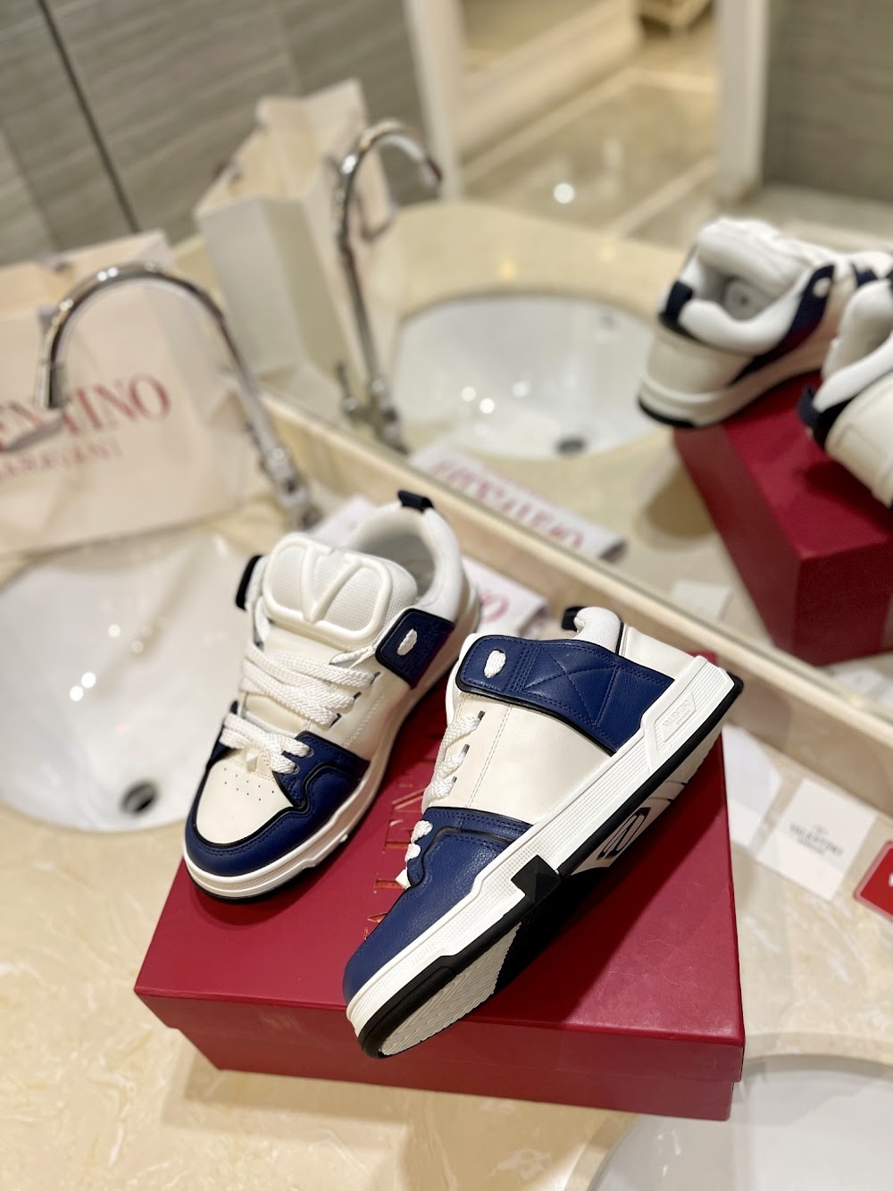 Dragons Bags Valentino Luxury Shoes --52620