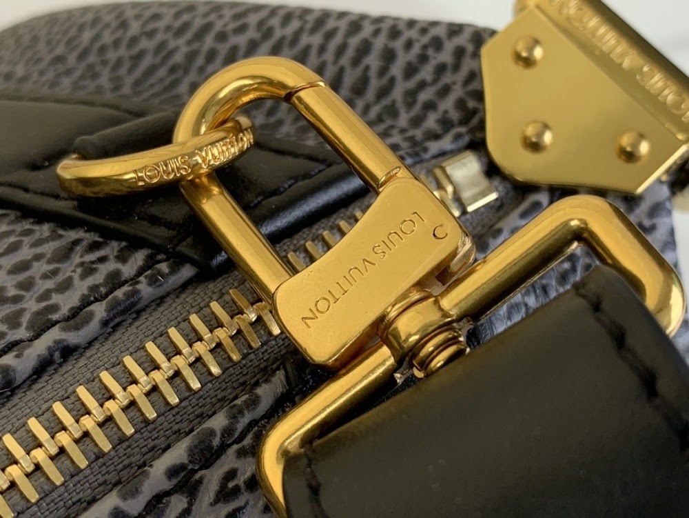 Dragons Bags ln Luxury Bag --56140