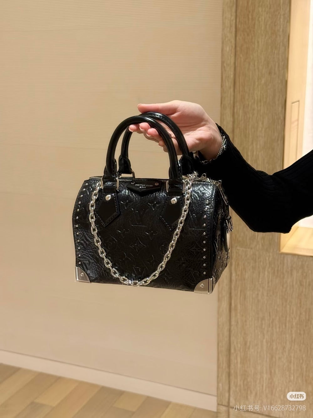 Dragons Bags ln Luxury Bag --95699