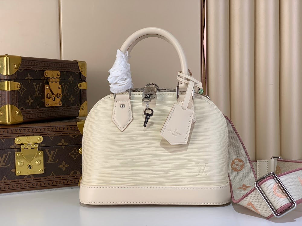 Dragons Bags ln Luxury Bag --95721