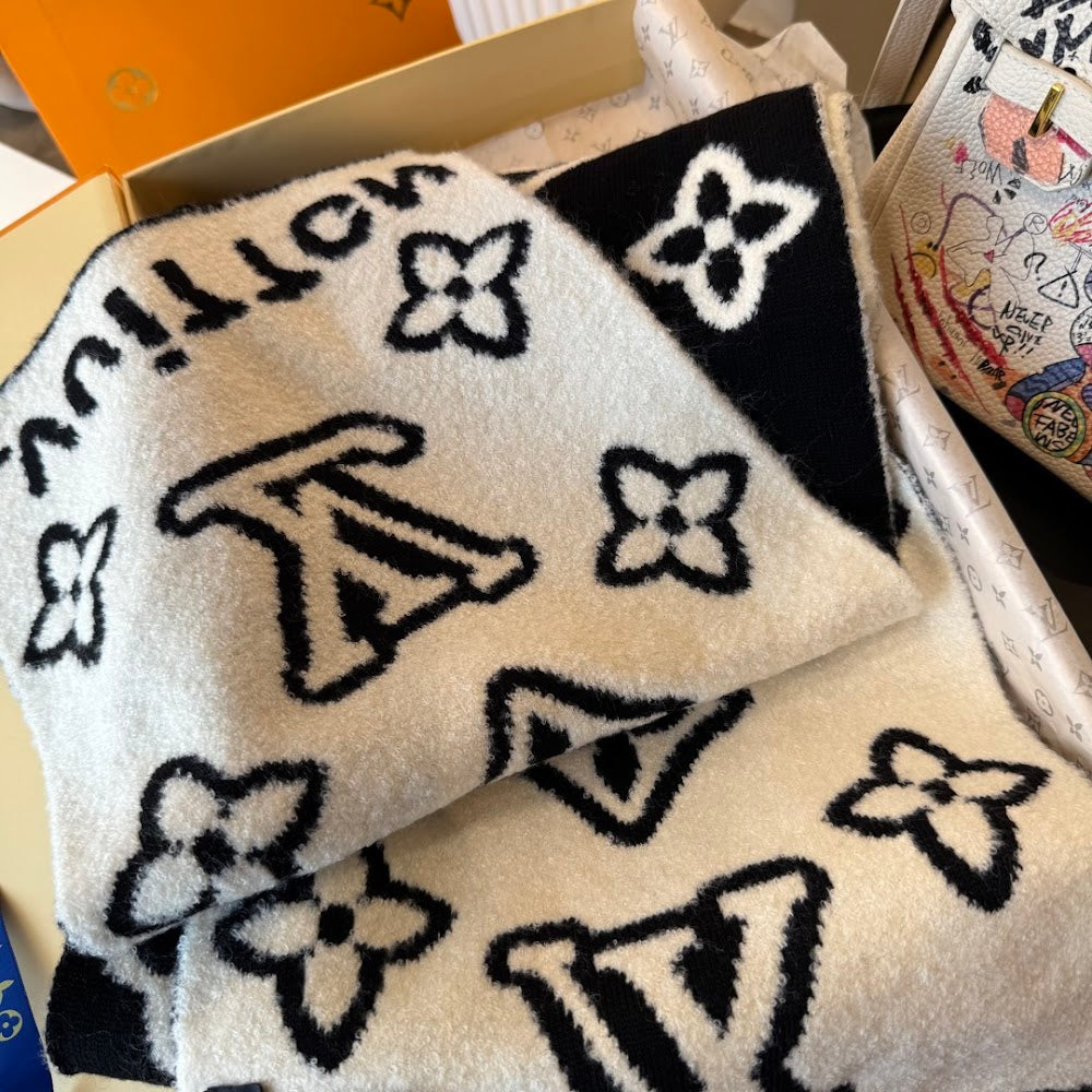 Dragons Bags Premium Designer Scarf --99588