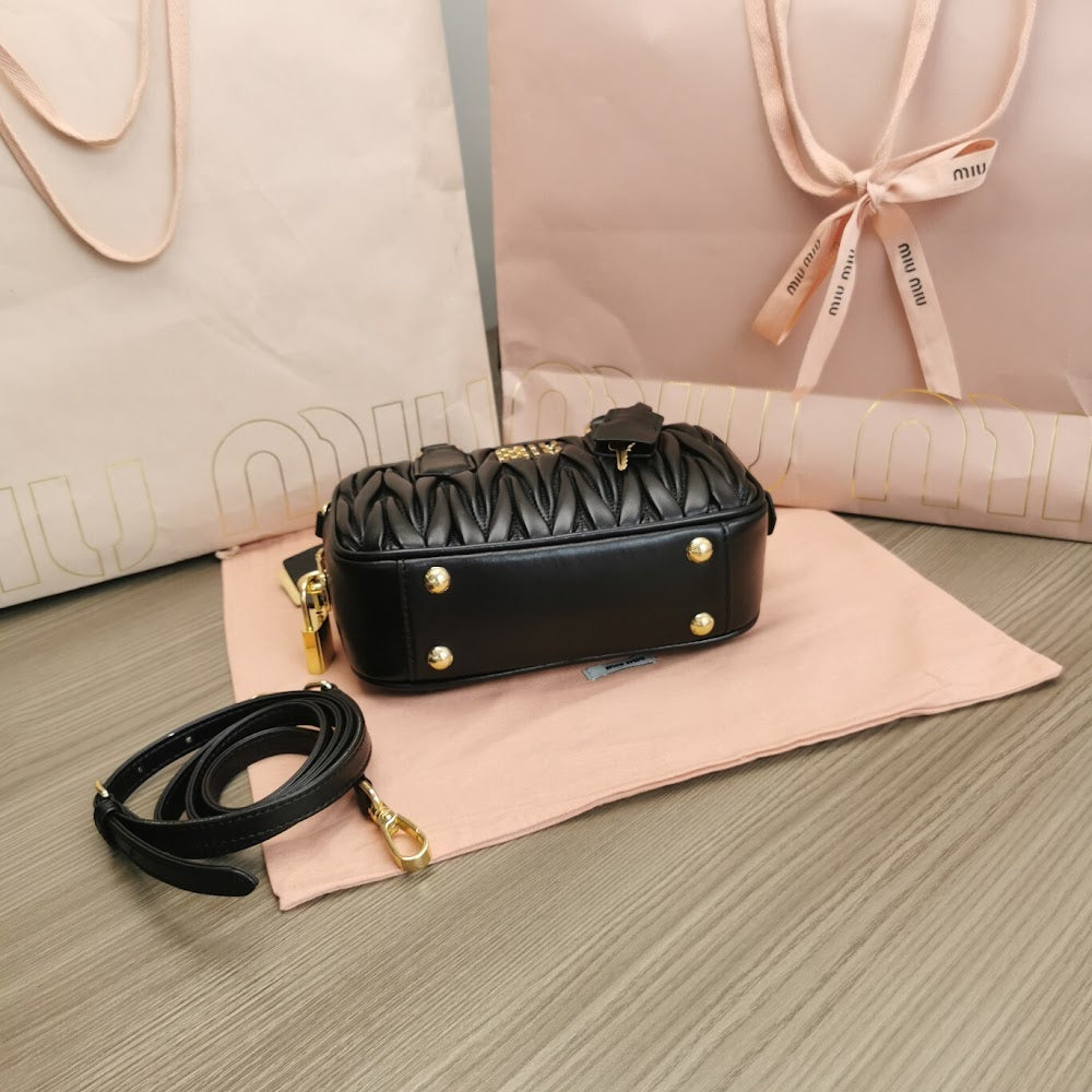 Dragons Bags Miun Miun Luxury Bag --122311