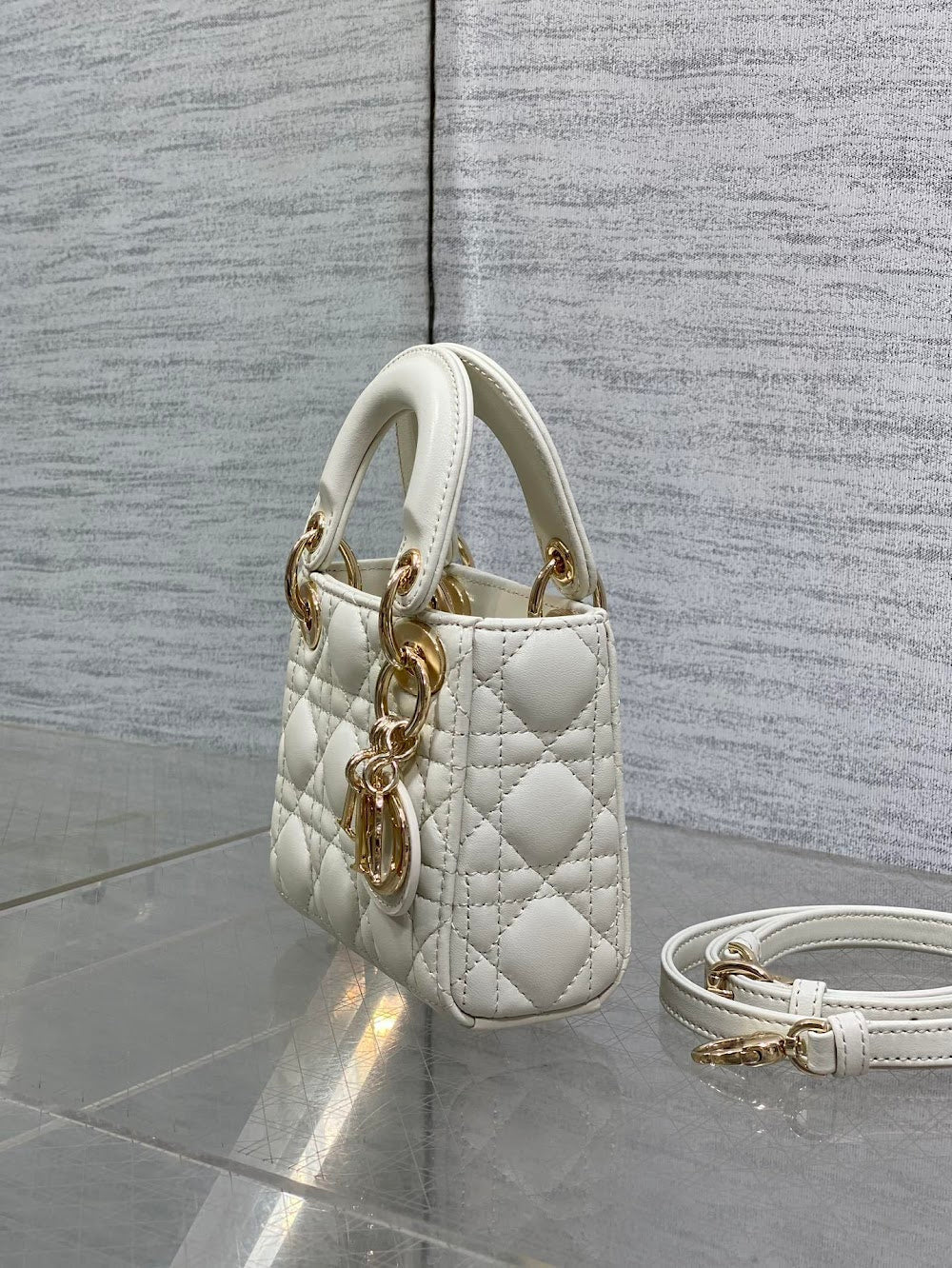 Dragons BagsDiorn Luxury Bag --114977