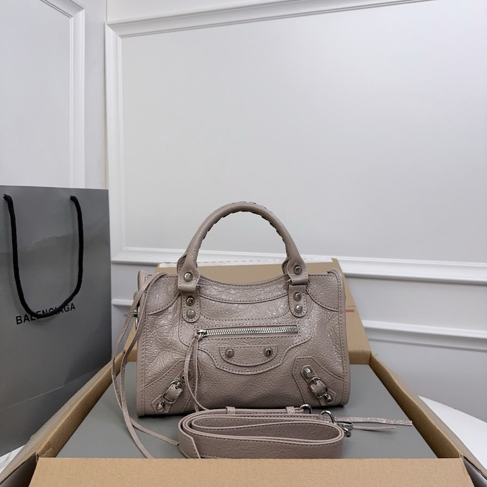 Dragons Bags Balenciaga Luxury Bag --111894