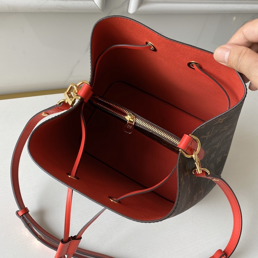 Dragons Bags ln Luxury Bag --58197
