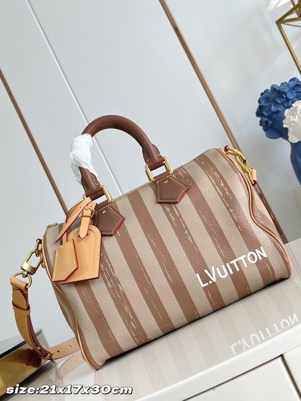 Dragons Bags ln Luxury Bag --96951