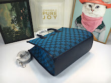 new-luxury-designer-bags-nm8690