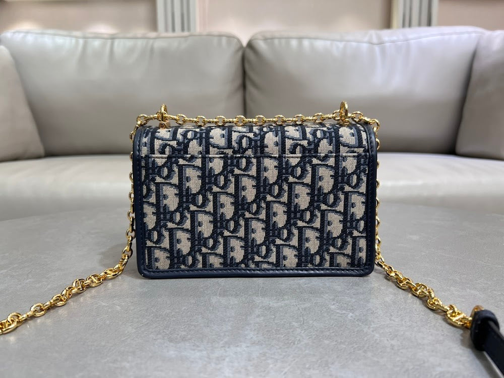 Dragons BagsDiorn Luxury Bag --116316
