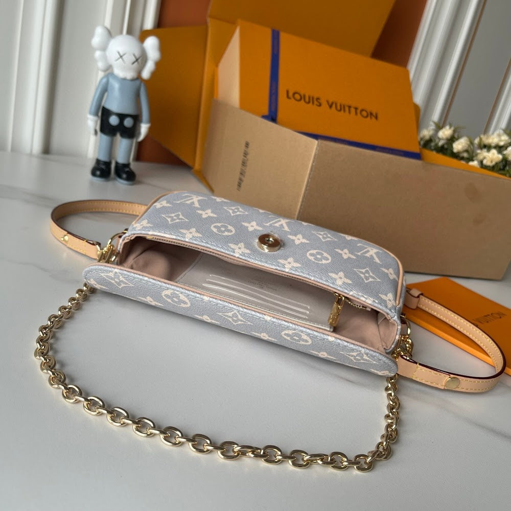 Dragons Bags ln Luxury Bag --76547