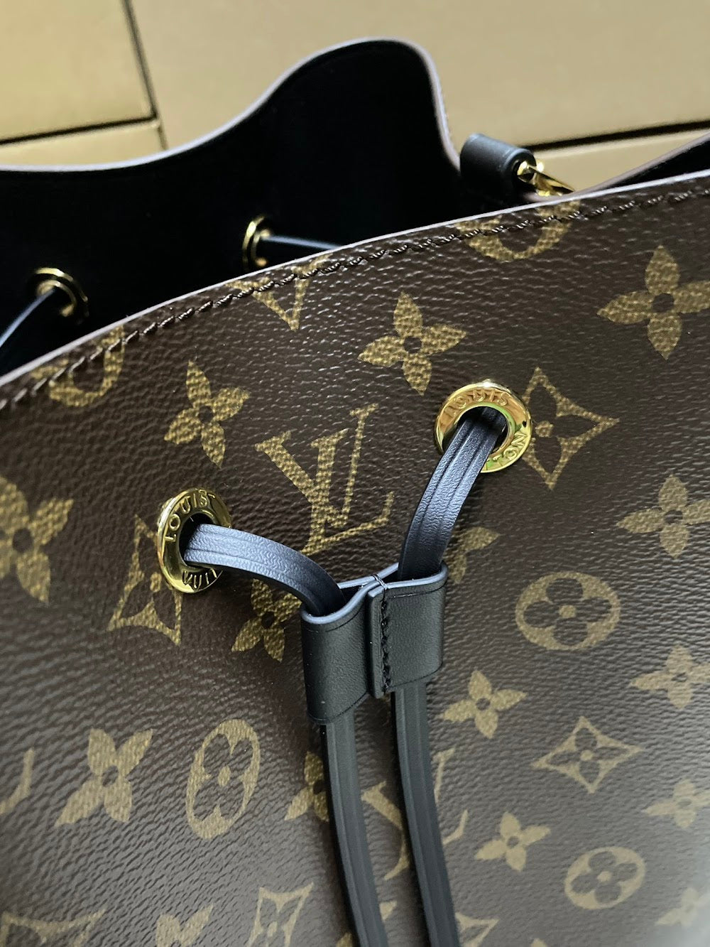 Dragons Bags ln Luxury Bag --96925
