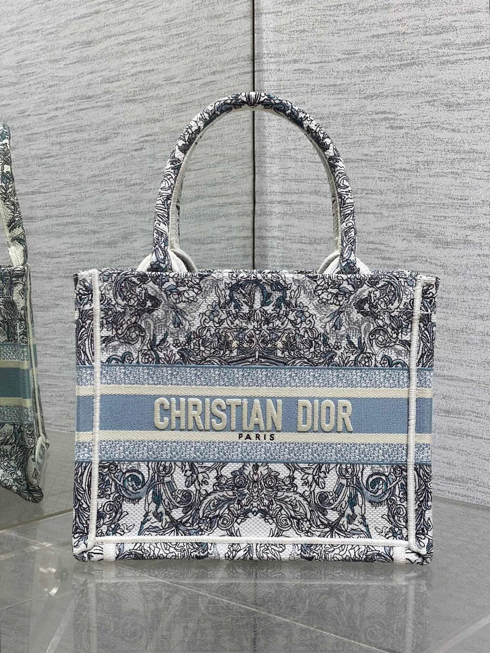 Dragons BagsDiorn Luxury Bag --115286