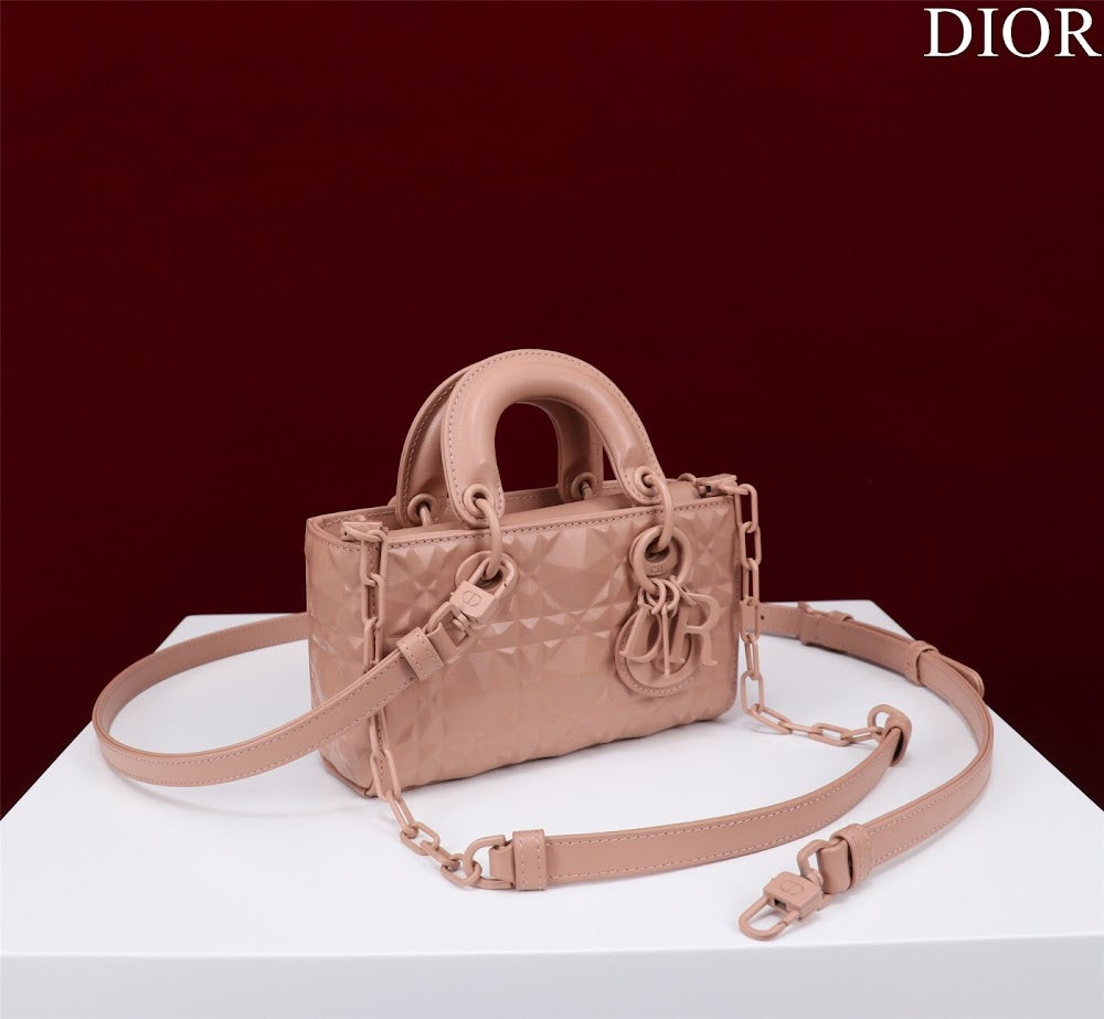 Dragons BagsDiorn Luxury Bag --116475