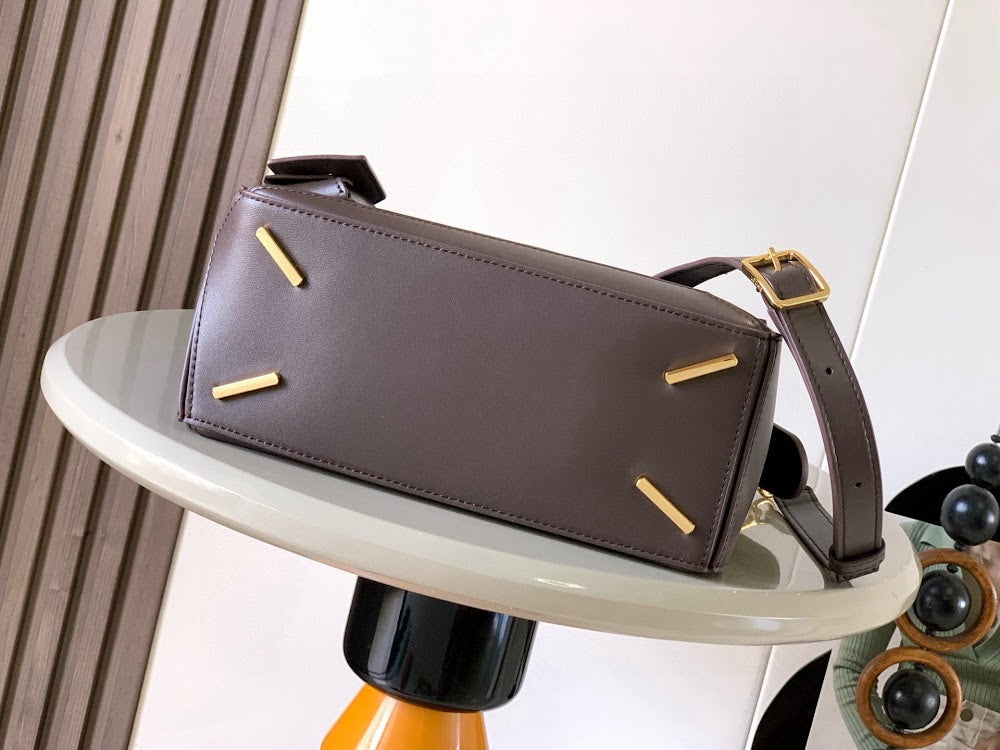 Dragons Bags Lowen Luxury Bag --100138
