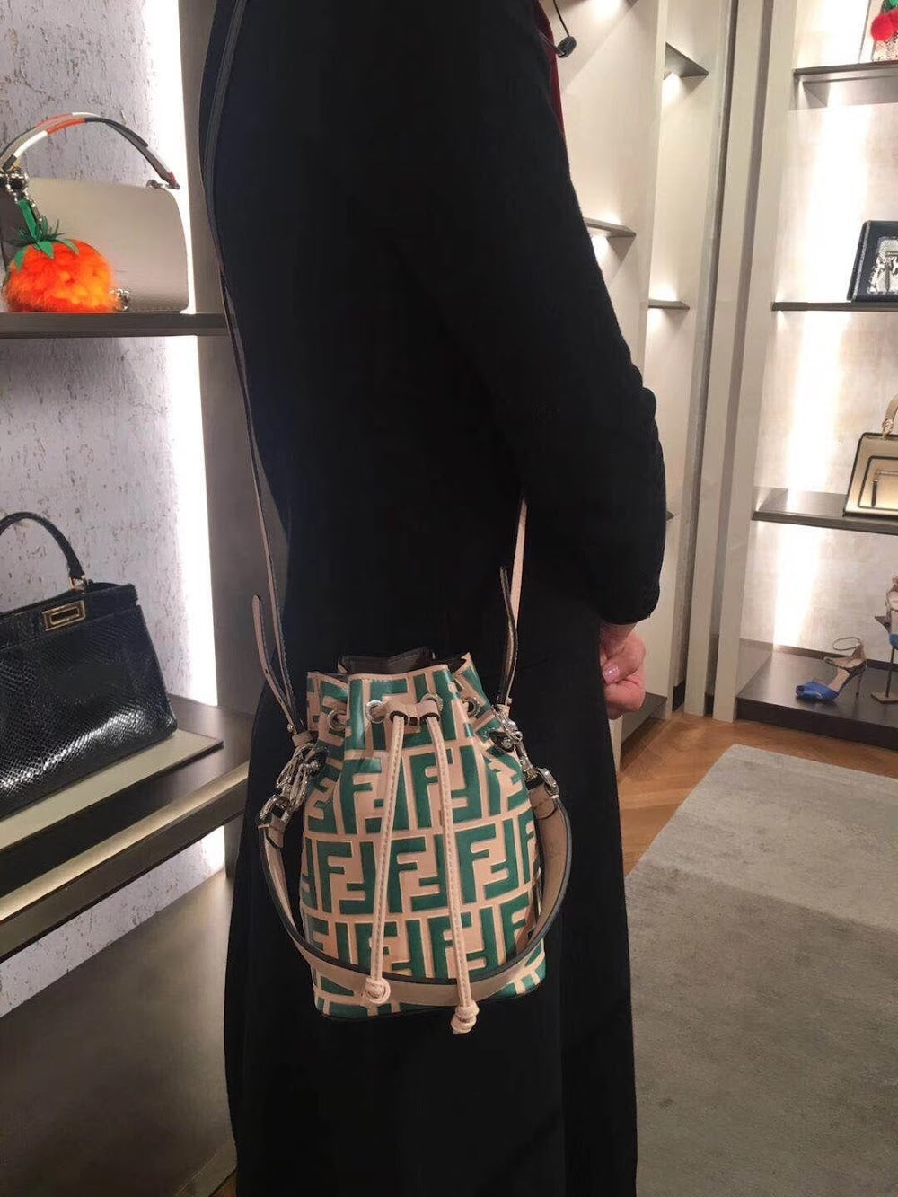 new-designer-premium-bags-nm15063