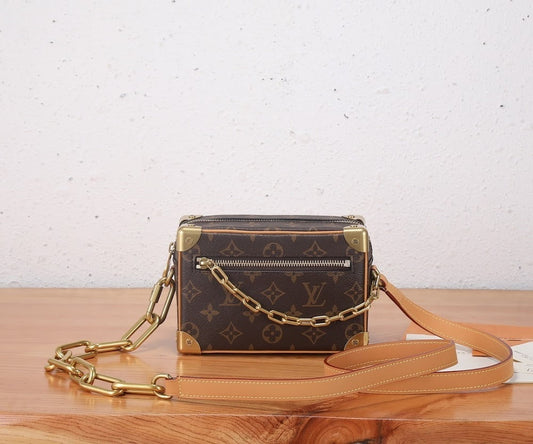 Dragons Bags ln Luxury Bag --97438
