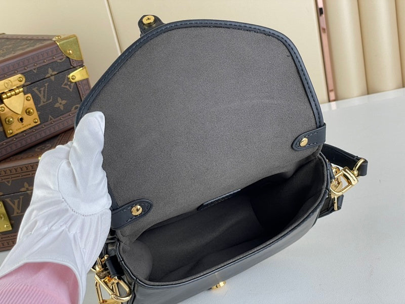Dragons Bags ln Luxury Bag --61932