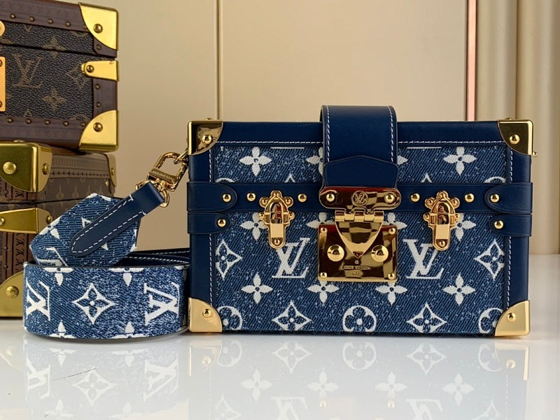 Dragons Bags ln Luxury Bag --67325