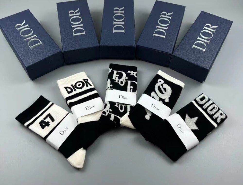 Dragons Bags Premium Luxury Socks --98190