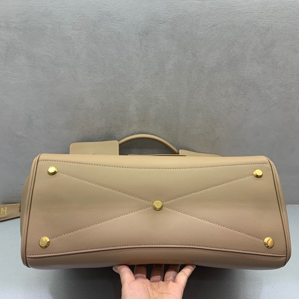Dragons Bags Balenciaga Luxury Bag --111897