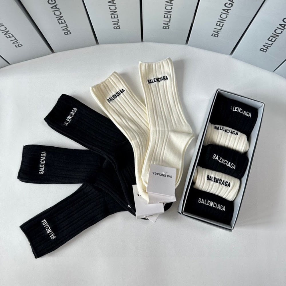 Dragons Bags Premium Luxury Socks --98019