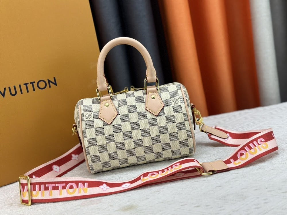 Jessica Bags ln Luxury Bag --76070