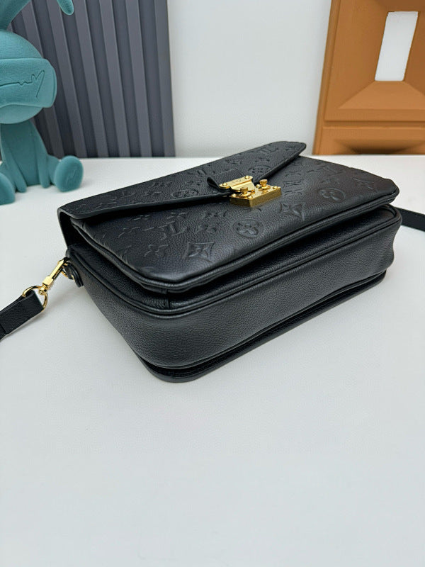 Dragons Bags ln Luxury Bag --81543