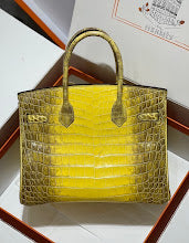 new-luxury-designer-bags-nm9194