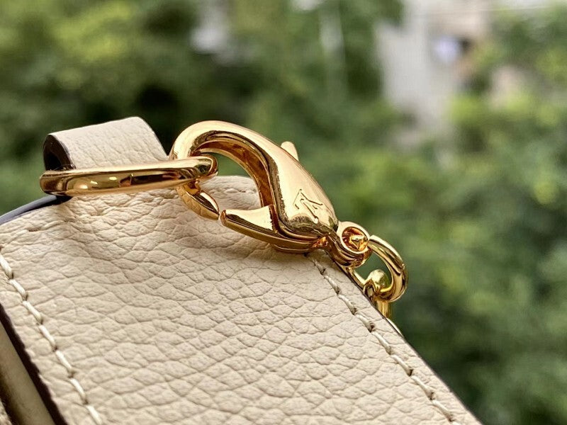 Dragons Bags ln Luxury Bag --59712