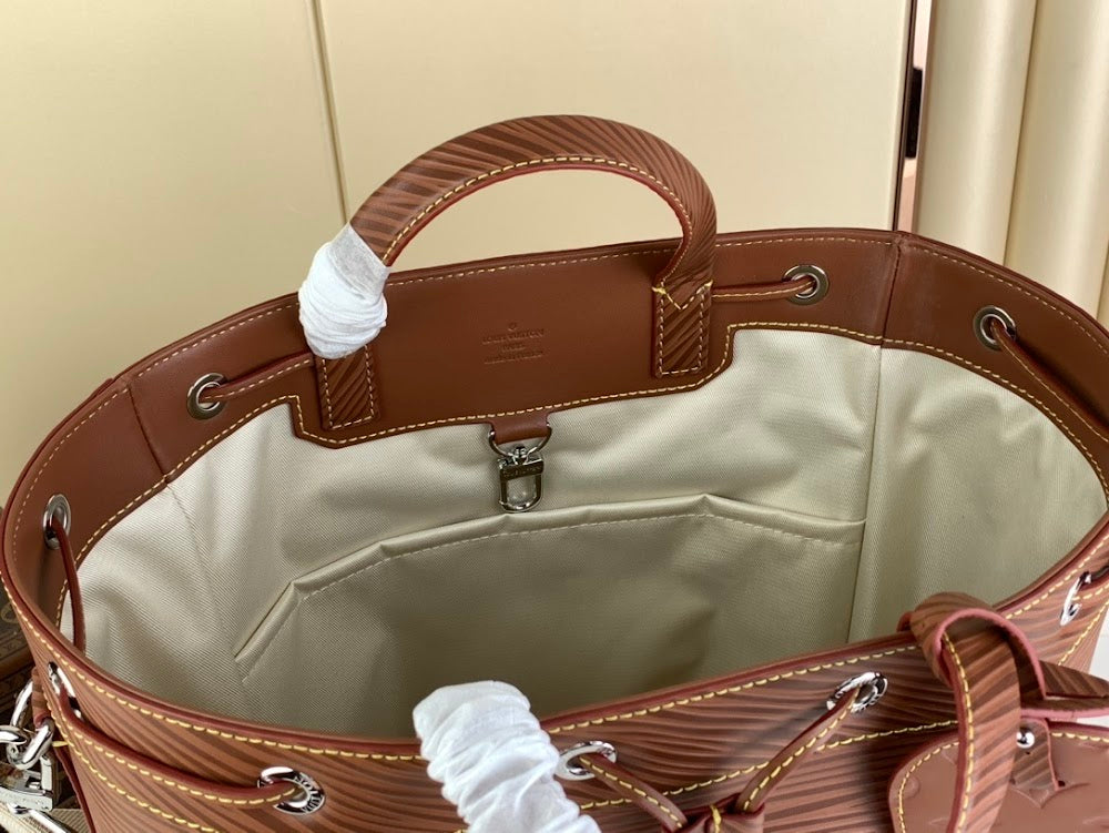 Dragons Bags ln Luxury Bag --68587