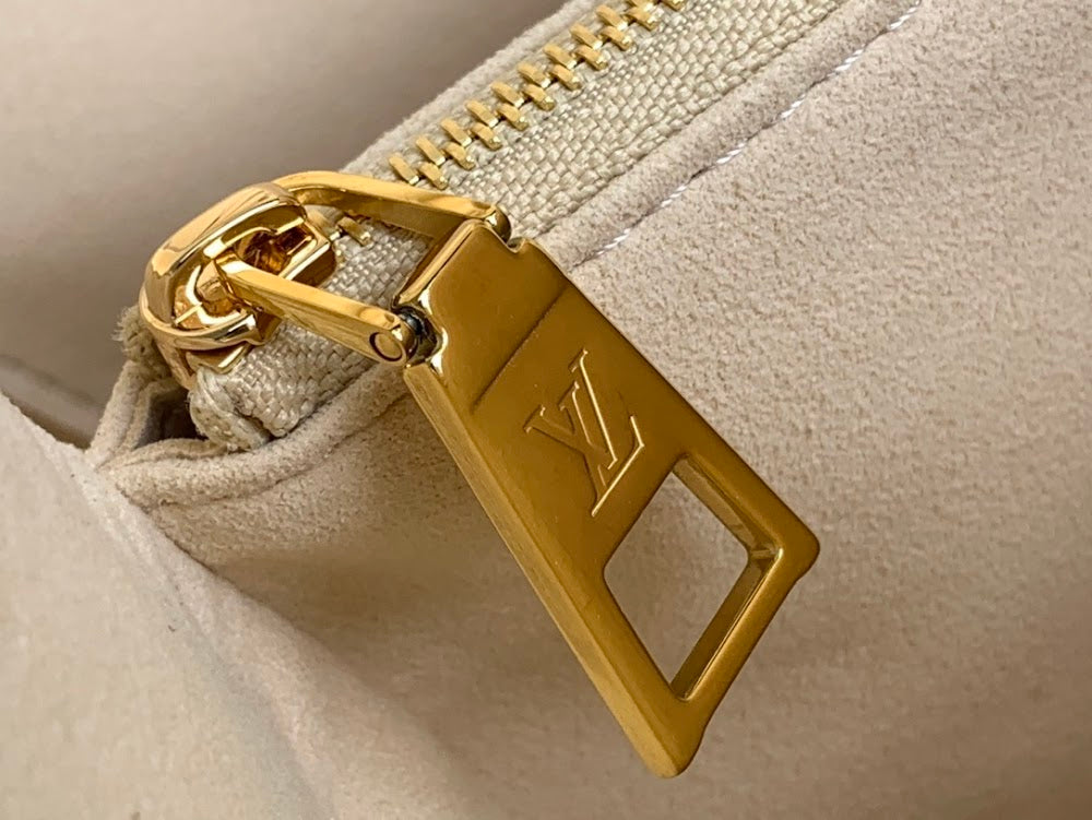Dragons Bags ln Luxury Bag --69278