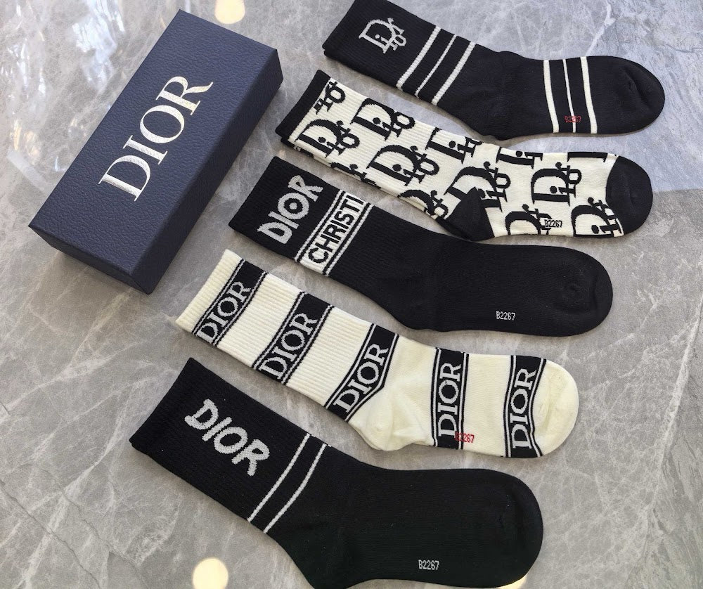 Dragons Bags Premium Luxury Socks --98663