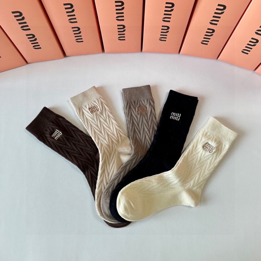 Dragons Bags Premium Luxury Socks --97923