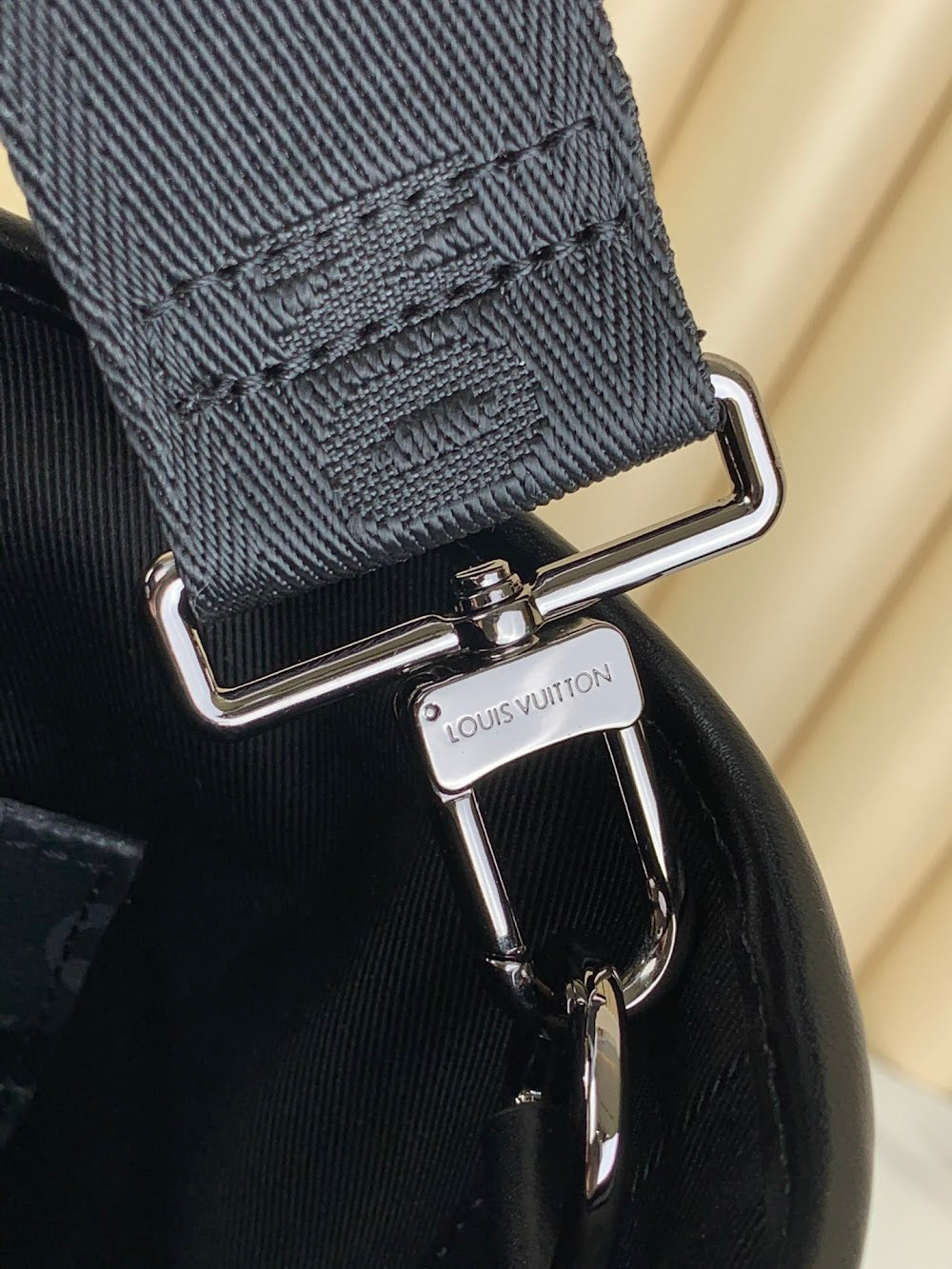 Dragons Bags ln Luxury Bag --56010