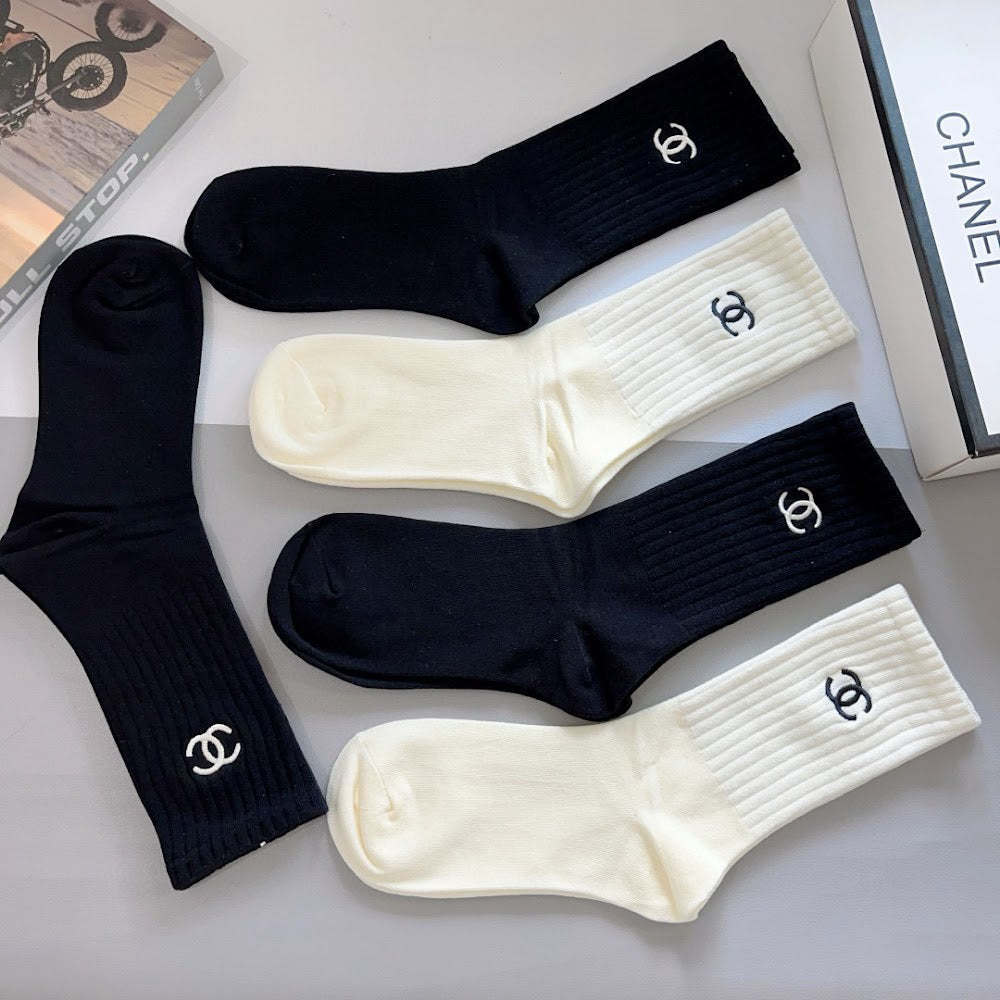 Dragons Bags Premium Luxury Socks --98211