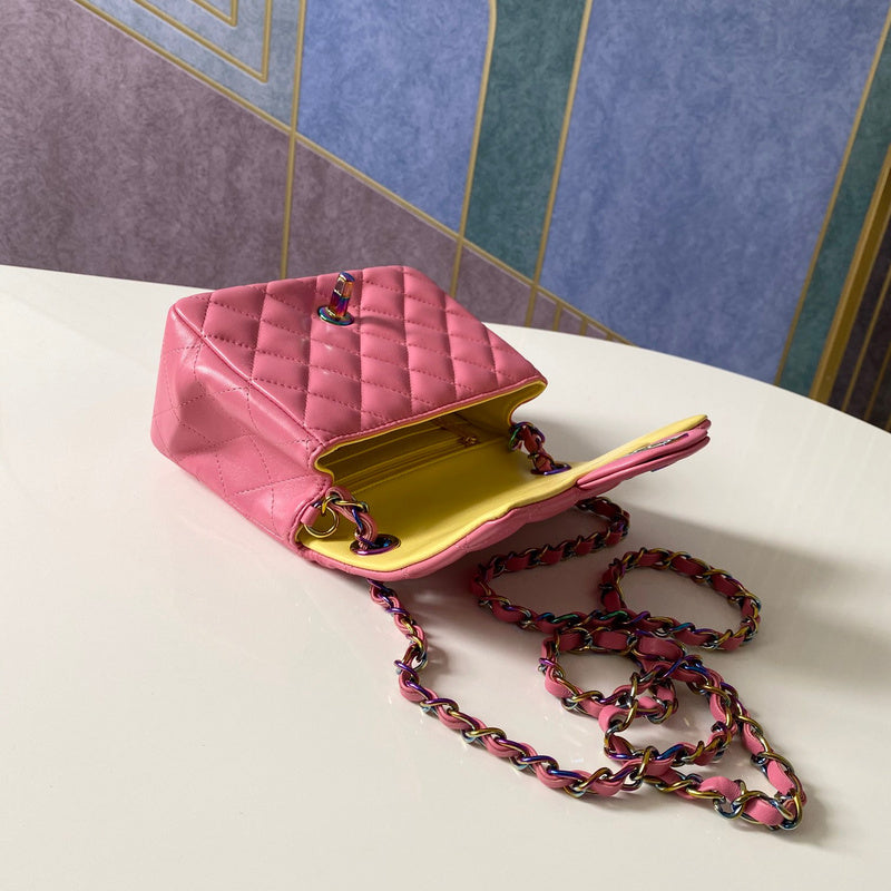 Dragons Bags Detail