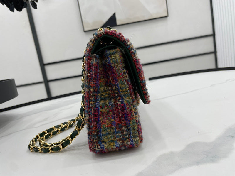 Dragons Bags Detail