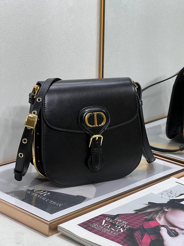 Dragons Bags Detail