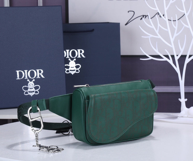 Dragons Bags Detail