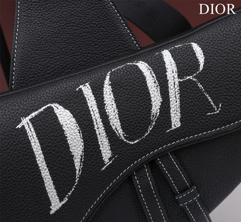 Dragons Bags Detail
