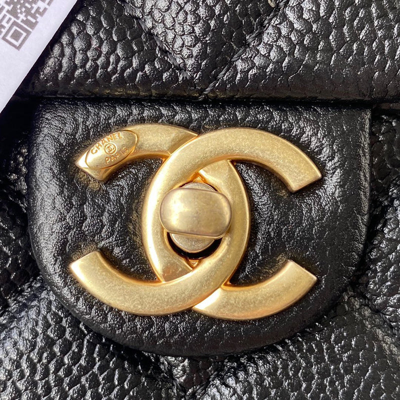 Dragons Bags Detail