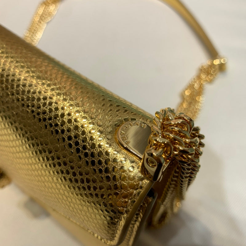 Dragons Bags Detail