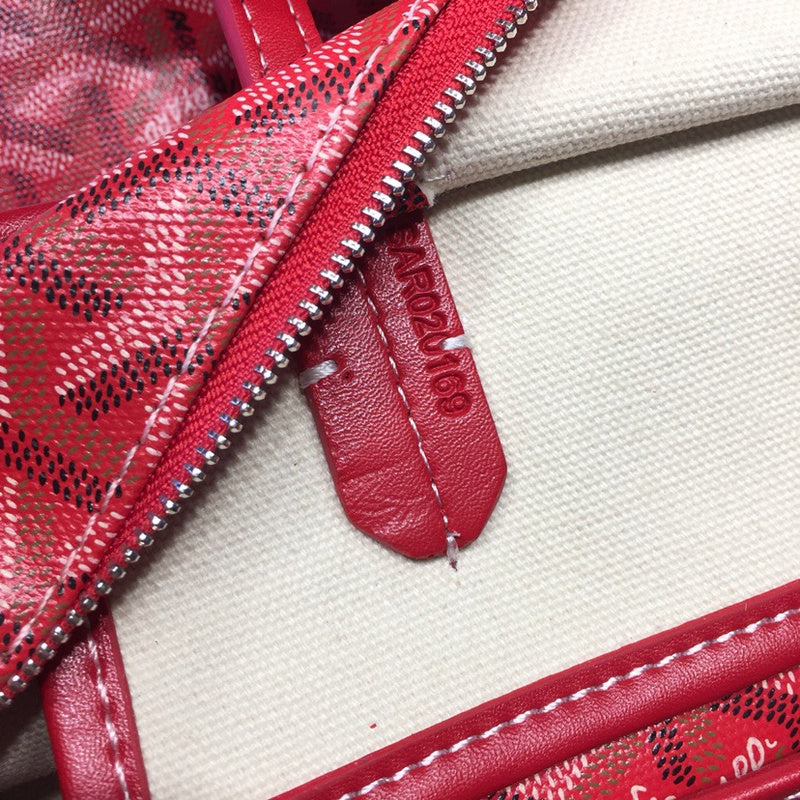 VBS - GOD Bags - 223