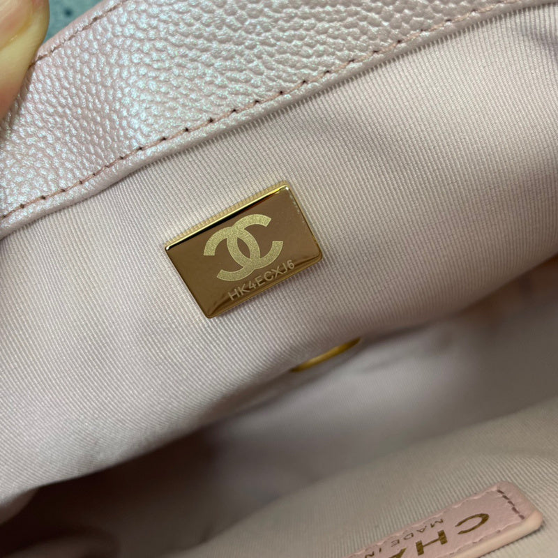 Dragons Bags Detail