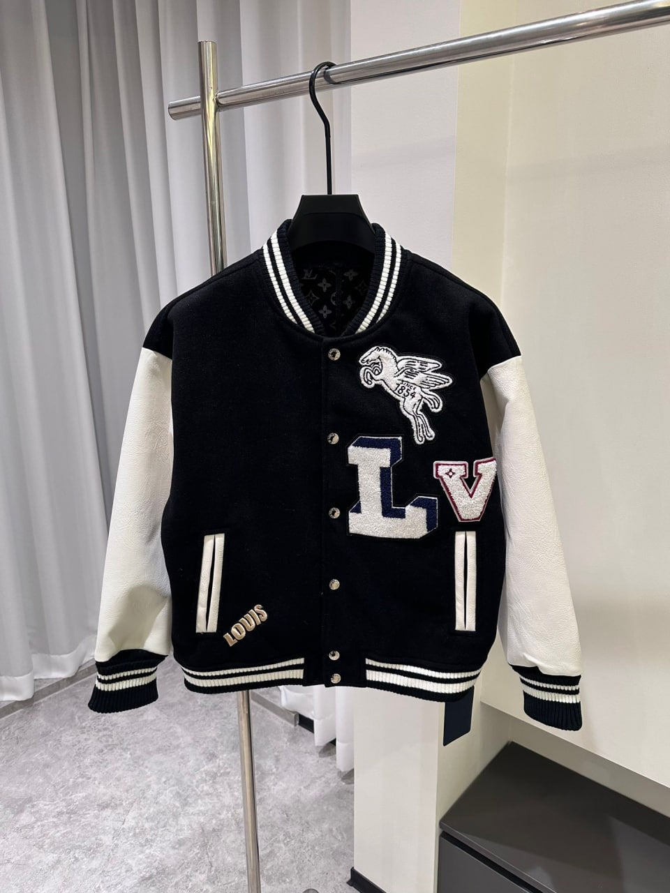 Dragons Bags MV - Winter Jacket