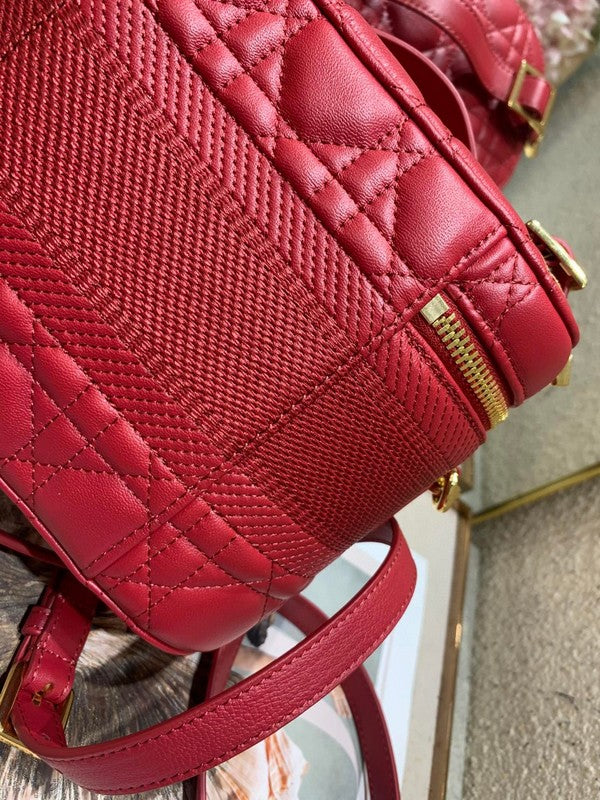 Dragons Bags Detail
