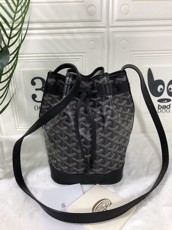 VBS - GOD Bags - 175
