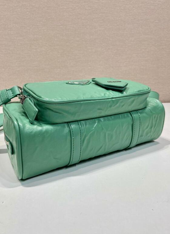 Dragons Bags Detail