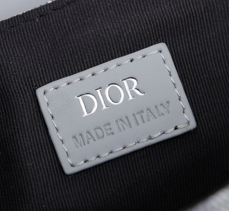 Dragons Bags Detail